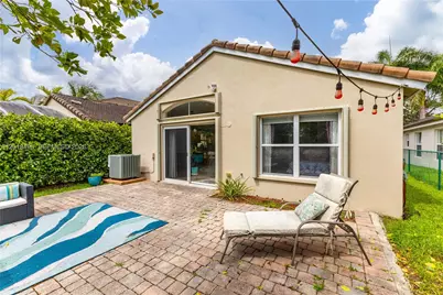 1201 SE 20th Rd, Homestead, FL 33035 - Photo 25