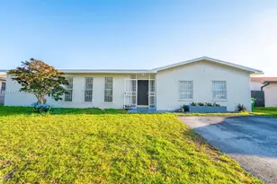 10750 SW 173rd St, Miami, FL 33157 - Photo 1