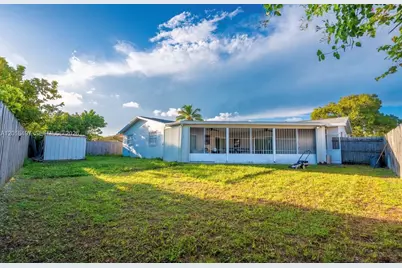 10750 SW 173rd St, Miami, FL 33157 - Photo 27