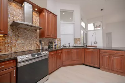 2621 Oakbrook Ln, Weston, FL 33332 - Photo 21