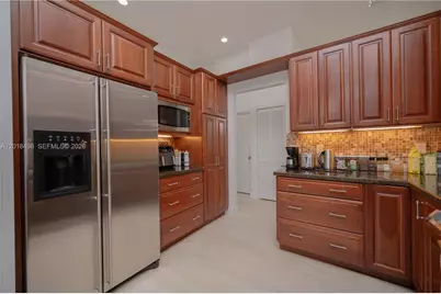 2621 Oakbrook Ln, Weston, FL 33332 - Photo 19