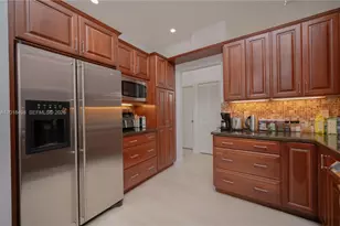 2621 Oakbrook Ln, Weston, FL 33332 - Photo 19