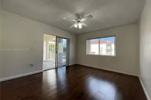 18890 NW 57th Ave, Hialeah, FL 33015 - Photo 7
