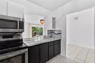 4130 NE 17th Ave, Pompano Beach, FL 33064 - Photo 13