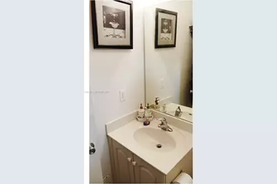 6081 SW 19th St #0, North Lauderdale, FL 33068 - Photo 11