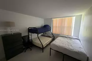 9451 Evergreen Pl, Davie, FL 33324 - Photo 13