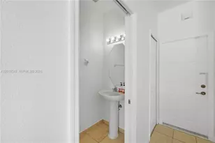 13724 SW 115th Ln, Miami, FL 33186 - Photo 17