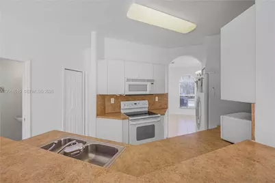 13724 SW 115th Ln, Miami, FL 33186 - Photo 21
