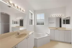 13724 SW 115th Ln, Miami, FL 33186 - Photo 33