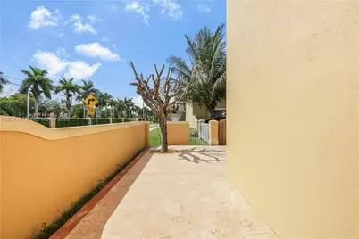 13724 SW 115th Ln, Miami, FL 33186 - Photo 9