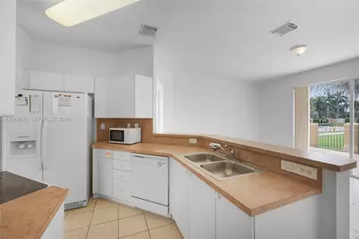 13724 SW 115th Ln, Miami, FL 33186 - Photo 23