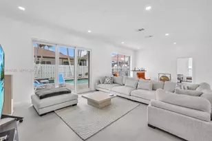 5374 SW 33rd Ave, Hollywood, FL 33312 - Photo 5