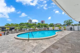 200 Diplomat Pkwy, Hallandale Beach, FL 33009 - Photo 29