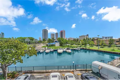 200 Diplomat Pkwy #336, Hallandale Beach, FL 33009 - Photo 27