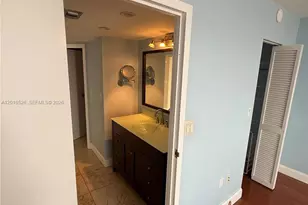 2333 Brickell Ave, Miami, FL 33129 - Photo 59