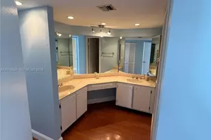 2333 Brickell Ave, Miami, FL 33129 - Photo 53