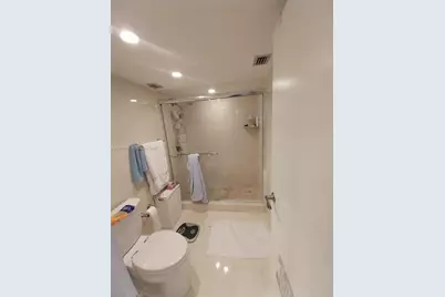 2333 Brickell Ave #602, Miami, FL 33129 - Photo 11