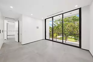 2096 Alamanda Dr, North Miami, FL 33181 - Photo 39