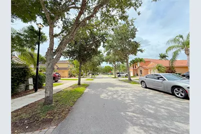 1575 SE 20th Rd, Homestead, FL 33035 - Photo 19