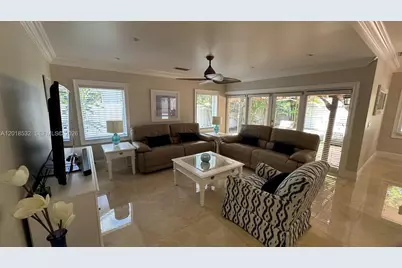 9005 SW 102nd Ct, Miami, FL 33176 - Photo 3