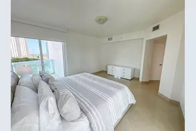 19400 Turnberry Way #531, Aventura, FL 33180 - Photo 15