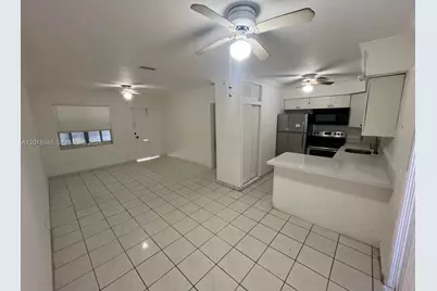 2450 Lincoln St #7, Hollywood, FL 33020 - Photo 1