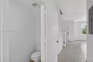 12123 NW 23rd Ct, Miami, FL 33167 - Photo 17
