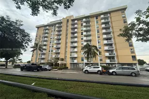 2020 NE 135th St, North Miami, FL 33181 - Photo 1