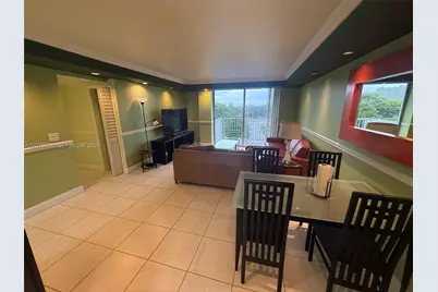 2020 NE 135th St #503, North Miami, FL 33181 - Photo 5