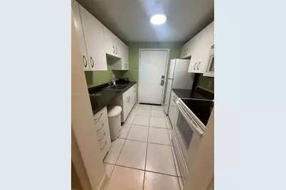 2020 NE 135th St #503, North Miami, FL 33181 - Photo 9