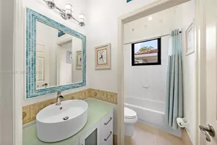1170 NW 166th Ave, Pembroke Pines, FL 33028 - Photo 29