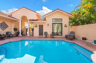 1170 NW 166th Ave, Pembroke Pines, FL 33028 - Photo 7