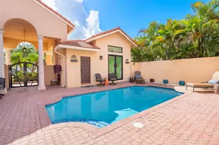 1170 NW 166th Ave, Pembroke Pines, FL 33028 - Photo 5