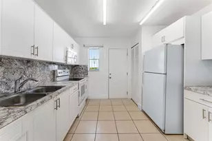 1950 W 54th St, Hialeah, FL 33012 - Photo 5