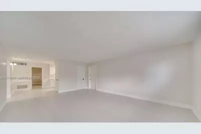 841 SW 74 Ter #201E, North Lauderdale, FL 33068 - Photo 5
