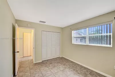 111 SE 4th Ave #8, Hallandale Beach, FL 33009 - Photo 5