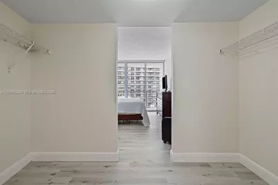 1750 N Bayshore Dr #3605, Miami, FL 33132 - Photo 7