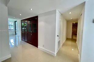 20441 NE 30th Ave, Aventura, FL 33180 - Photo 5