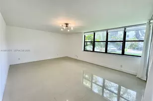 20441 NE 30th Ave, Aventura, FL 33180 - Photo 7