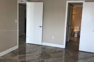 9350 Fontainebleau Blvd, Miami, FL 33172 - Photo 9