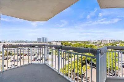 18011 Biscayne Blvd #705, Aventura, FL 33160 - Photo 21