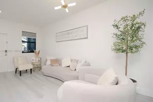 28510 SW 134th Ave, Homestead, FL 33033 - Photo 3