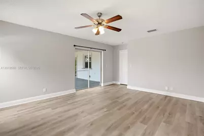 827 NW 87th Ave, Coral Springs, FL 33071 - Photo 19