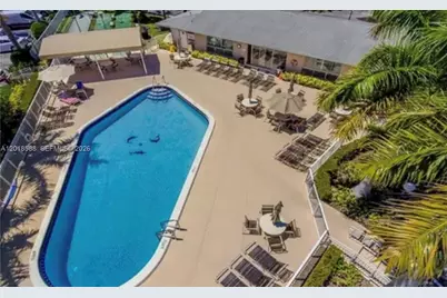 440 Paradise Isle Blvd #402, Hallandale Beach, FL 33009 - Photo 21