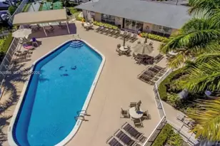 440 Paradise Isle Blvd, Hallandale Beach, FL 33009 - Photo 21