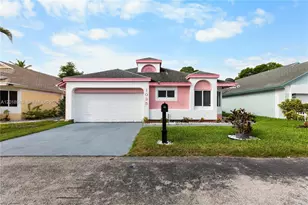 1035 W Jasmine Ln, North Lauderdale, FL 33068 - Photo 1