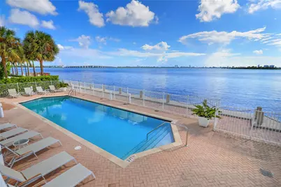 725 NE 22nd St #PH2A, Miami, FL 33137 - Photo 5