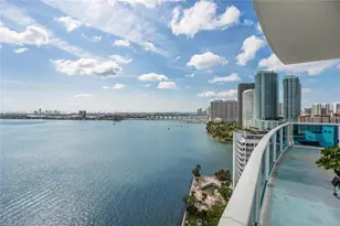 725 NE 22nd St, Miami, FL 33137 - Photo 9