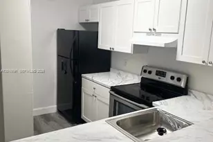10709 Cleary Blvd, Plantation, FL 33324 - Photo 1
