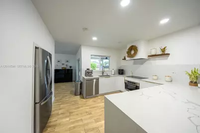16713 SW 107th Pl, Miami, FL 33157 - Photo 11